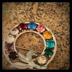 Vintage brooche Vandell